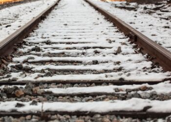 Ponad 100 osób ewakuowanych z pociągu