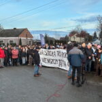 INTERWENCJA. Rodzice przeciwni likwidacji szkoły - Radio Kielce