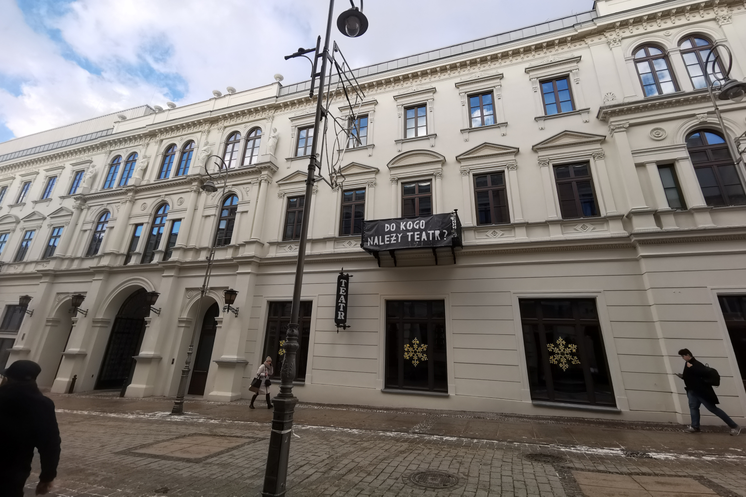 Jakie będzie rozstrzygnięcie w sprawie kieleckiego teatru?