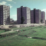 Kielce. Ulica Nowy Świat. Lata 1969-1971. Budynki przy ulicy Nowy Świat – widok od strony doliny Silnicy / źródło: facebook.com/kieleckieinwestycje