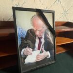 Sandomierz. Restauracja Widnokrąg. Zdjęcie pisarza Wiesława Myśliwskiego / Fot. Grażyna Szlęzak-Wójcik - Radio Kielce