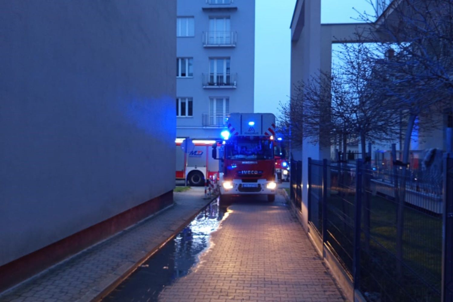 31.03.2026. Kielce. Ul. Śniadeckich. Pożar kamienicy / Fot. straż pożarna