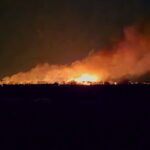 Groźne pożary traw w regionie. Dziesiątki razy wyły strażackie syreny - Radio Kielce Groźne pożary traw w regionie. Dziesiątki razy wyły strażackie syreny - Radio Kielce