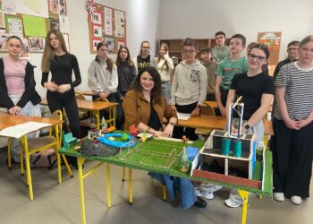 Uczniowie z Kielc stworzyli miasto dla nauki - Radio Kielce Uczniowie z Kielc stworzyli miasto dla nauki