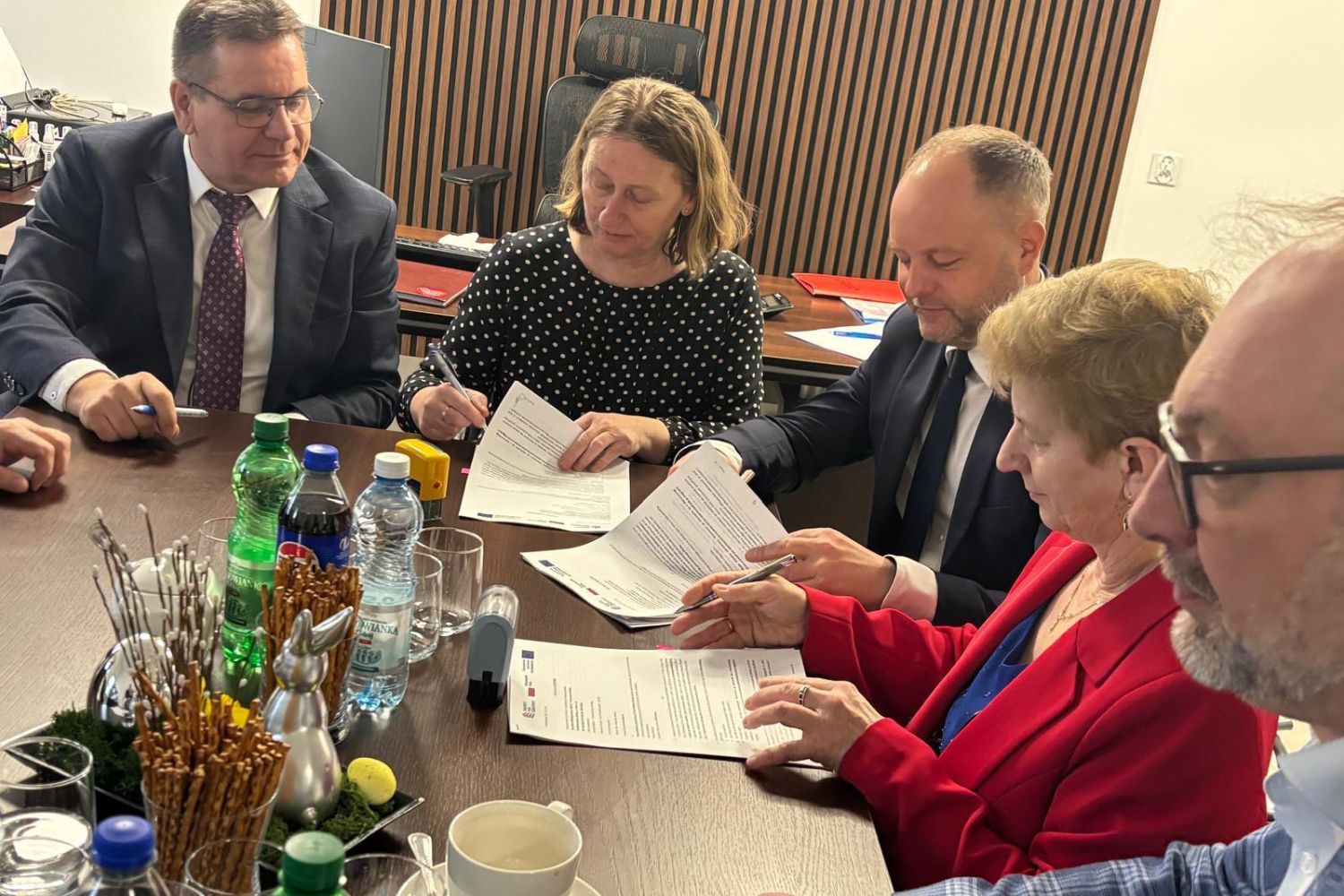 Ekspresowa inwestycja w gminie Kazimierza Wielka. Umowa podpisana