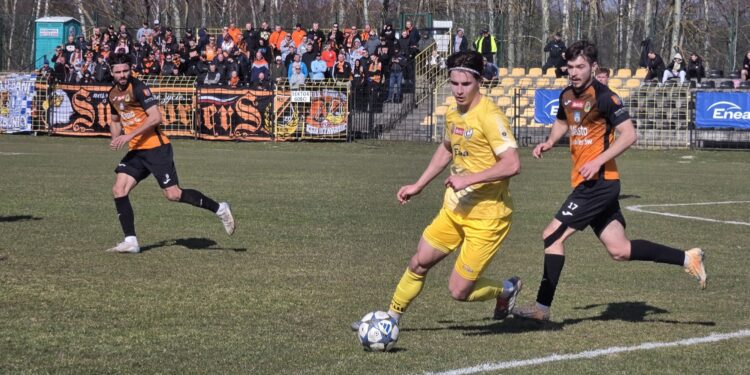 Czarni powalczą o piątą ligową wygraną z rzędu - Radio Kielce Czarni powalczą o piątą ligową wygraną z rzędu