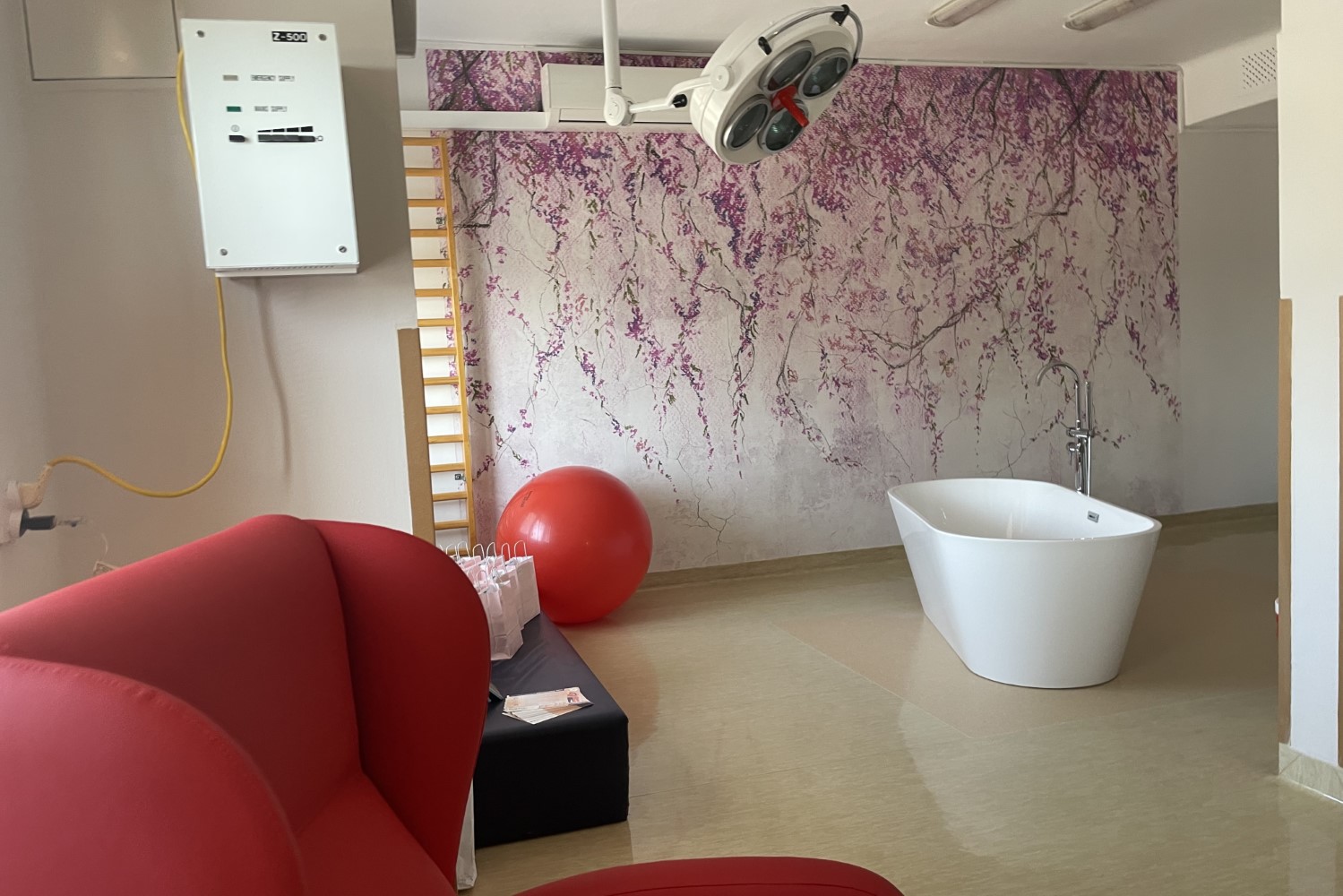 09.03.2026. Końskie. Szpital - dzień otwarty na porodówkce po remoncie / Fot. Magdalena Galas-Klusek - Radio Kielce