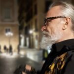 Placa de Sant Jaume, Barcelona - Paweł Opaliński w trakcie pracy nad „Metall en LLuita” / Fot. archiwum prywatne