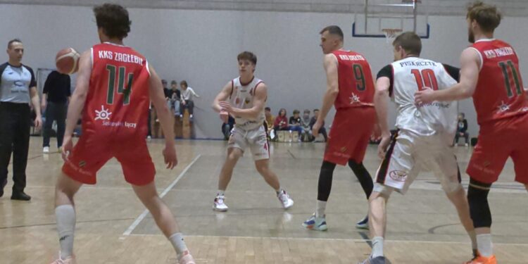 UJK rozpoczyna fazę play-off. Na początek Basket Hills Bielsko-Biała