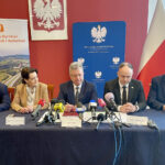 17.03.2026. Kielce. Wojewoda świętokrzyski Józef Bryk wydał zezwolenie na realizację inwestycji drogowej (ZRID) niezbędnej do rozpoczęcia budowy drogi ekspresowej S74 pomiędzy węzłami Kielce Zachód i Kielce Bocianek / Fot. Wiktor Taszłow – Radio Kielce