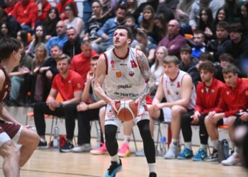 18.03.2026. Kielce. II liga koszykarzy. UJK Kielce - pempaVita Resovia Rzeszów / źródło: UJK Kielce