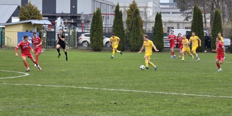 28.03.2026. Połaniec. Mecz 3 ligi Czarni Połaniec - Wisła II Kraków / Fot. Maciej Makuła - Radio Kielce