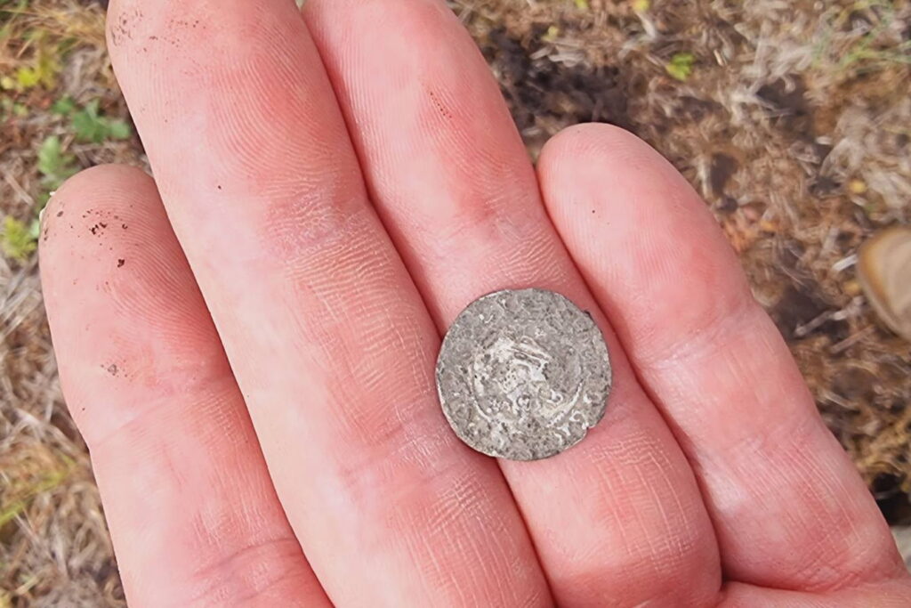 Wydarli świętokrzyskiej ziemi rzadką celtycką monetę