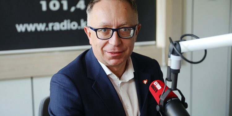 10.03.2026. Kielce. Radio Kielce. Rozmowa Dnia. Na zdjęciu: Artur Gierada, przewodniczący świętokrzyskiej Koalicji Obywatelskiej / Fot. Wiktor Taszłow - Radio Kielce