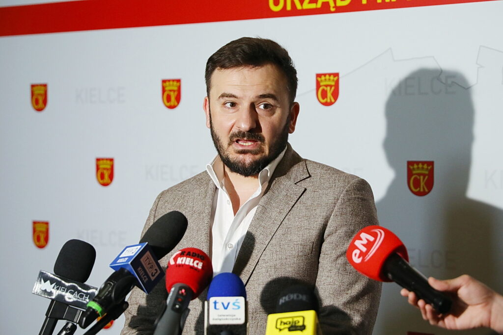 Klub Perspektywy przestał istnieć. W tle wątpliwości natury moralnej - Radio Kielce