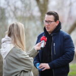 21.03.2026. Kielce. Sprzątanie mikrolasu na Czarnowie / Fot. Wiktor Taszłow - Radio Kielce