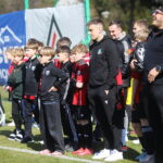22.03.2026. Kielce. Stadion Orląt Kielce. Trening młodych piłkarzy ze znanymi piłkarzami Pedro Pascullim i Siergiejem Alejnikowem / Fot. Wiktor Taszłow - Radio Kielce