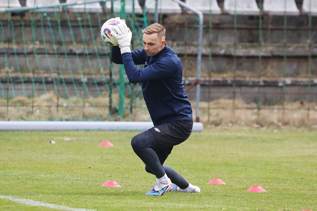 Piłkarze Korony już trenują. Dobre humory dopisywały