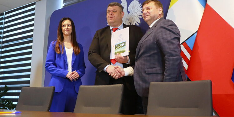 Białe plamy znikają. W regionie powstają żłobki