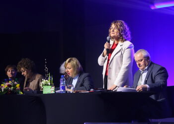 Pielęgniarki dyskutują w Kielcach o swojej sytuacji zawodowej - Radio Kielce 30.03.2026. Kielce. Okręgowy Zjazd Świętokrzyskiej Izby Pielęgniarek i Położnych / Fot. Wiktor Taszłow - Radio Kielce