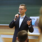 Najlepsi w matematycznym maratonie dostali nagrody - Radio Kielce