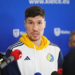 31.03.2026. Kielce. Konferencji prasowa dotycząca podpisania umowy na promocję poprzez sport / Fot. Wiktor Taszłow - Radio Kielce