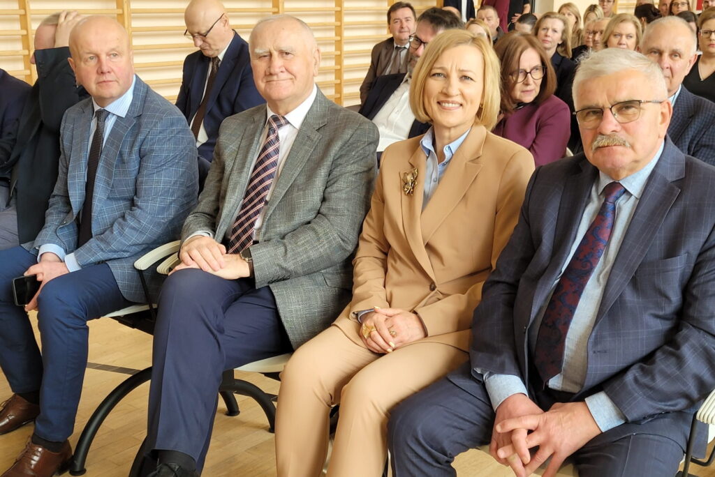 Znajdą wsparcie w nowym Środowiskowym Domu Samopomocy - Radio Kielce