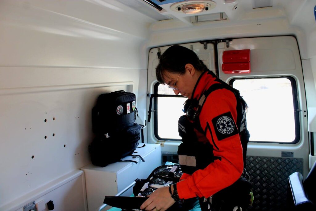 Społecznicy mają wymarzony ambulans. Trwa zbiórka na wyposażenie - Radio Kielce
