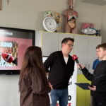 Młodzież poznała tajniki pracy dziennikarskiej - Radio Kielce