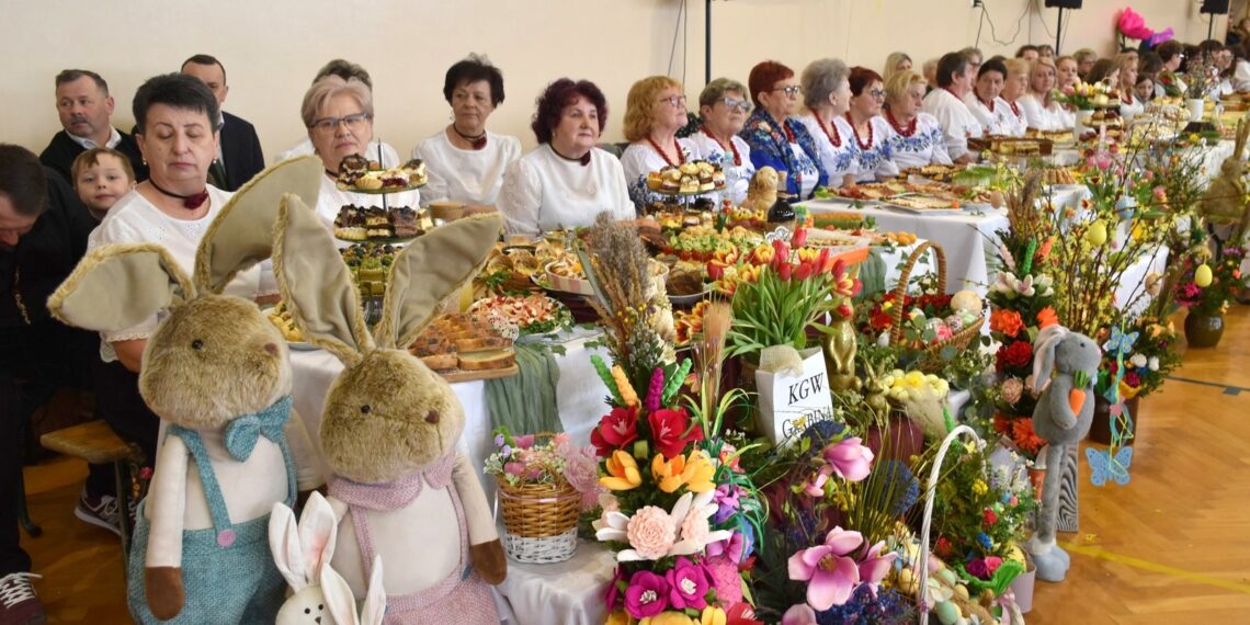 22.03.2026. Klimontów. Śniadanie Wielkanocne / Fot. Grażyna Szlęzak-Wójcik - Radio Kielce