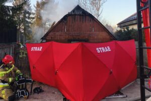 Tragiczny pożar pustostanu - Radio Kielce 04.03.2026. Skarżysko-Kamienna. Pożar / Fot. PSP Skarżysko-Kamienna