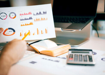 Biuro rachunkowe to już nie tylko rozliczenia. Jak zmienia się rola księgowych