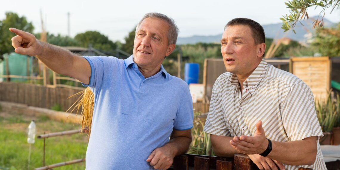 Większość Polaków korzysta z pomocy sąsiedzkiej