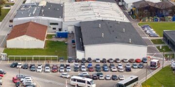 Trzy firmy zainwestują miliony złotych w dwóch świętokrzyskich miastach