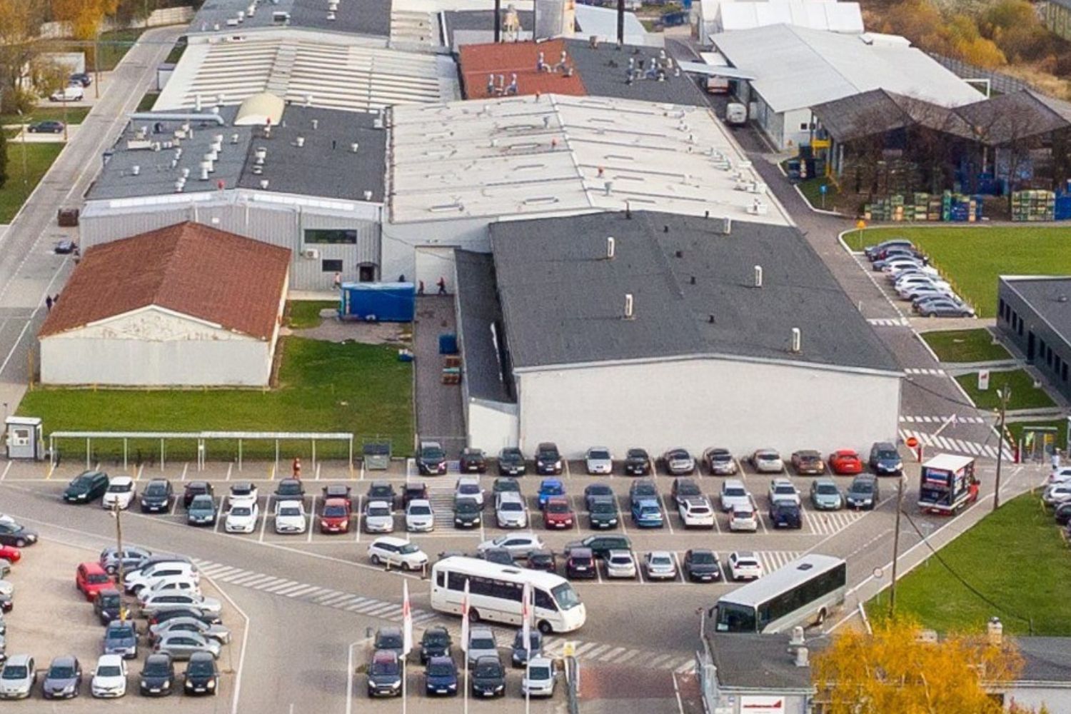 Trzy firmy zainwestują miliony złotych w dwóch świętokrzyskich miastach