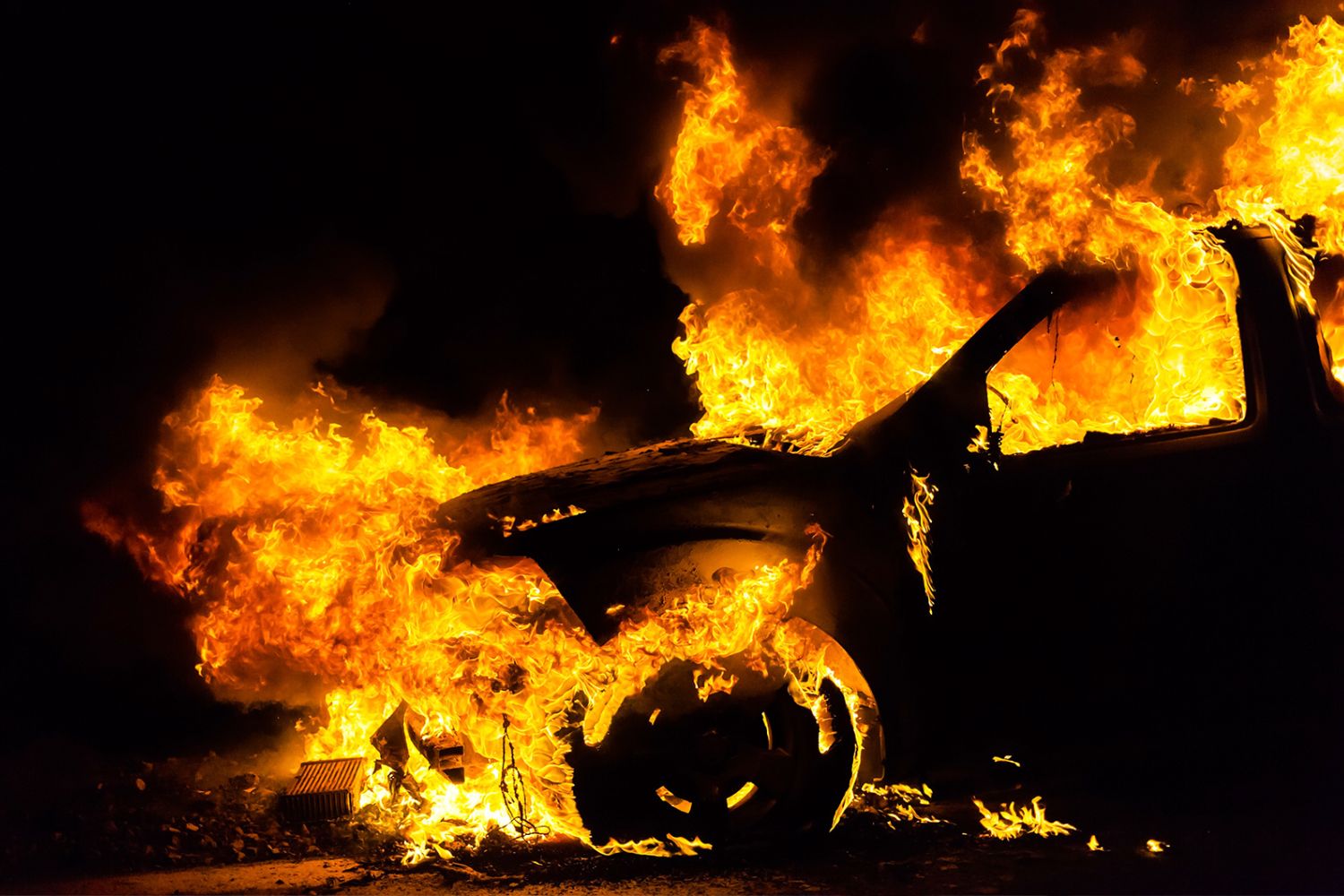 Sprawcy podpalenia samochodu zatrzymani