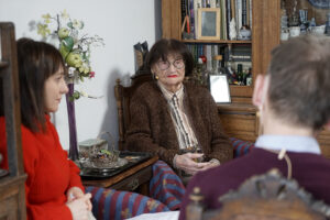 Projektantka, malarka i rysownik Alicja Wyszogrodzka gościem audycji „Dzień dobry to ja! Rozmowy inne niż wszystkie w Radiu Kielce” / Fot. Karolina Piasecka - Radio Kielce