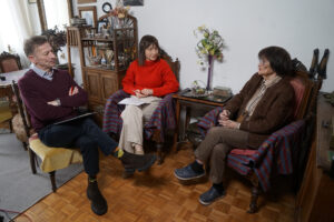 Projektantka, malarka i rysownik Alicja Wyszogrodzka gościem audycji „Dzień dobry to ja! Rozmowy inne niż wszystkie w Radiu Kielce” / Fot. Karolina Piasecka - Radio Kielce