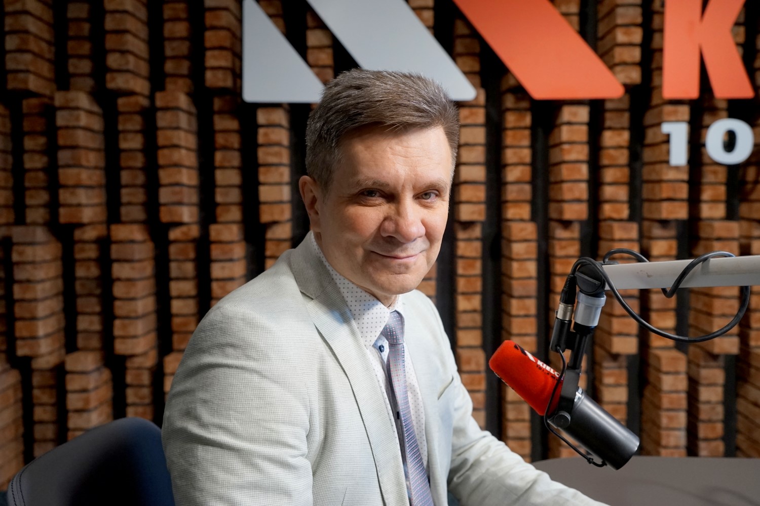 ROZMOWA DNIA. Wtorek, godz. 8:30. Jacek Włosowicz, senator