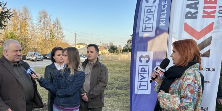 INTERWENCJA. Dziki niszczą uprawy, rolnicy są bezradni - Radio Kielce INTERWENCJA. Dziki niszczą uprawy, rolnicy są bezradni