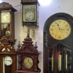 Zegary w zakładzie Ireneusza Korczaka / Fot. Kamil Król