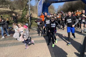 W Sandomierzu ponad 140 osób pobiegło Tropem Wilczym