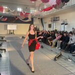 Pokaz eko mody w liceum - Radio Kielce