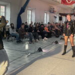 Pokaz eko mody w liceum - Radio Kielce