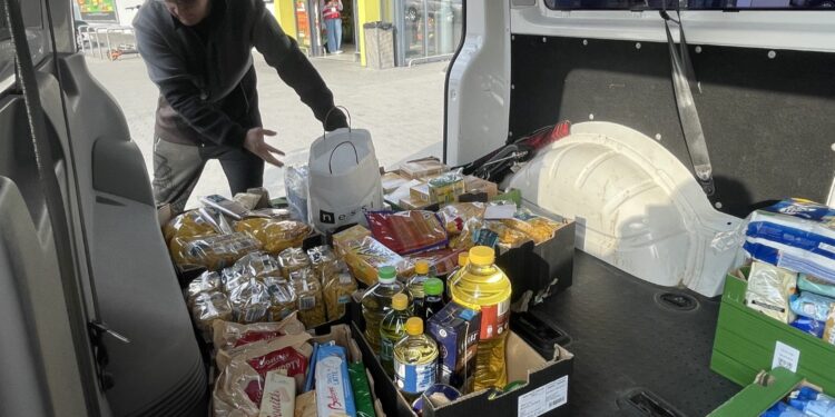 Caritas zebrała żywność dla ubogich