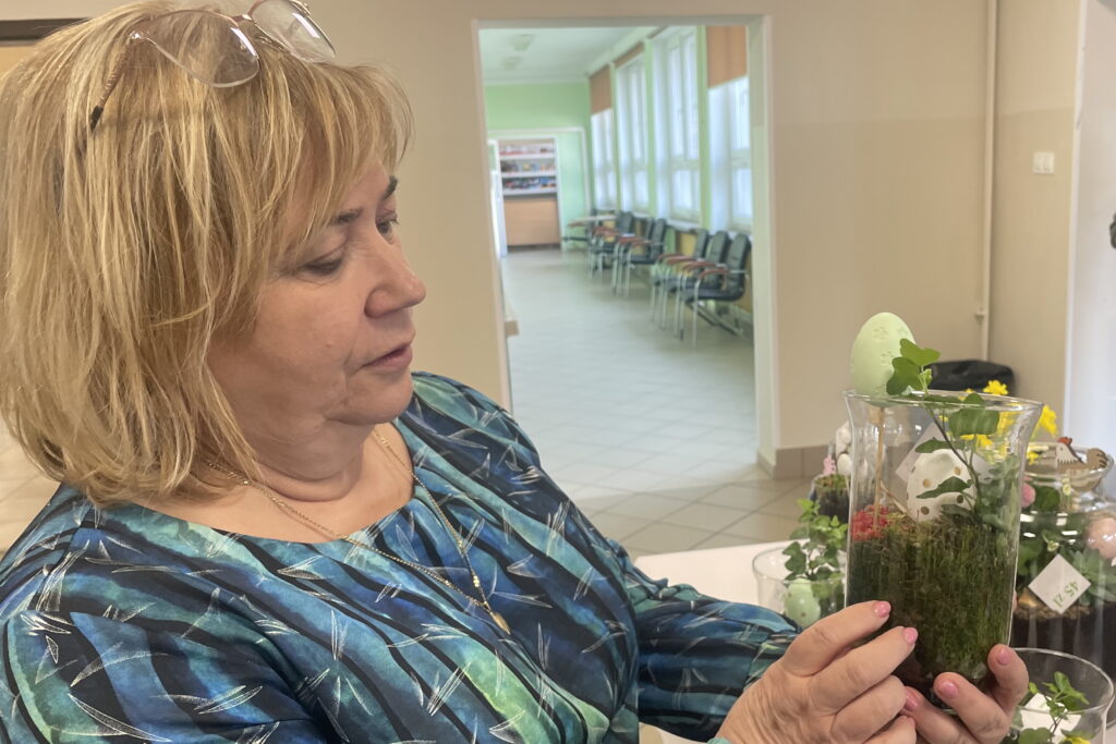 Wielkanocne cudeńka na kiermaszu charytatywnym - Radio Kielce