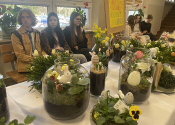 Wielkanocne cudeńka na kiermaszu charytatywnym - Radio Kielce Wielkanocne cudeńka na kiermaszu charytatywnym