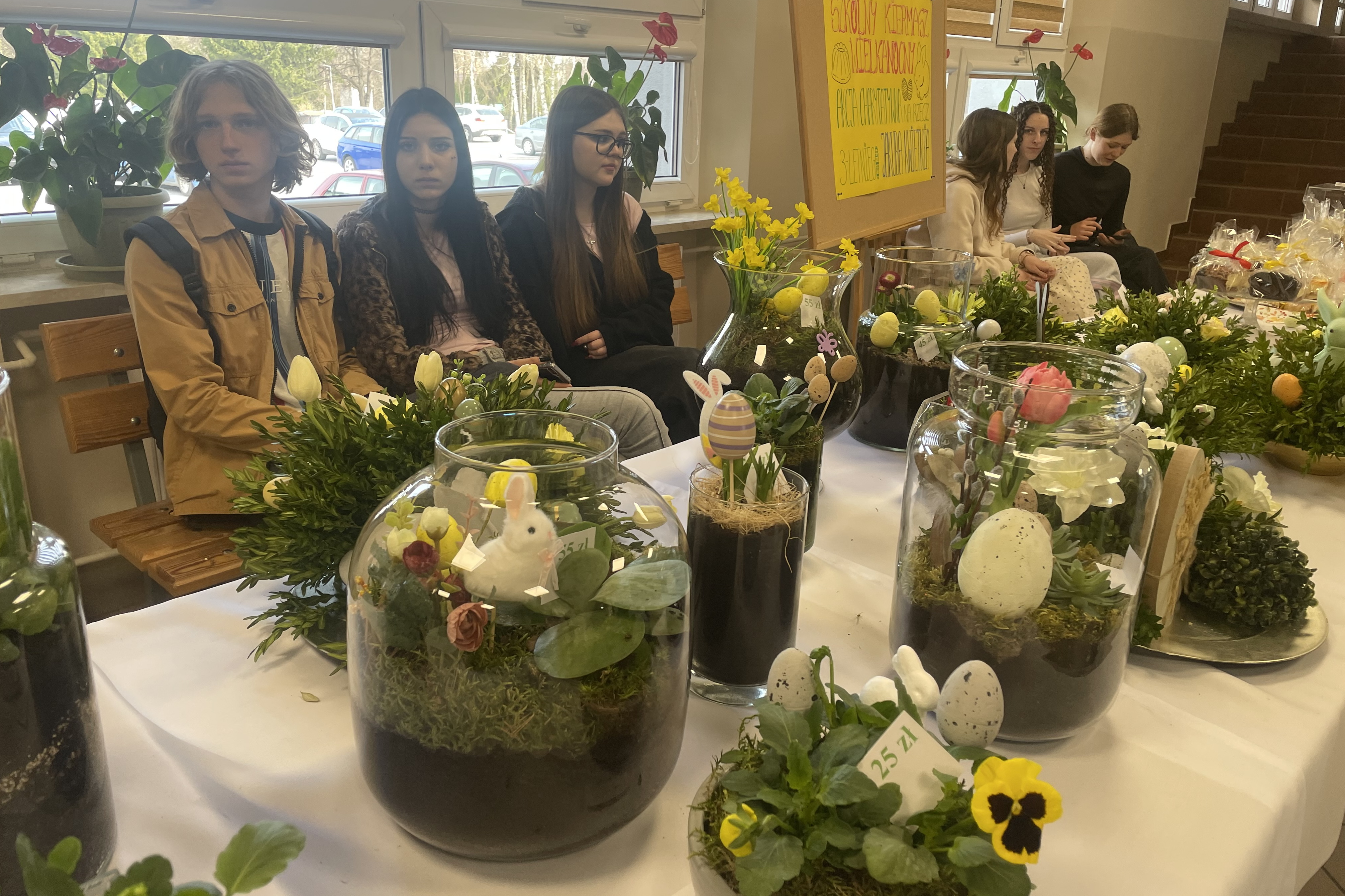 Wielkanocne cudeńka na kiermaszu charytatywnym