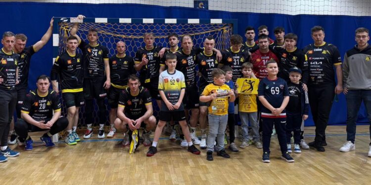 KSSPR musiał uznać wyższość Mazura - Radio Kielce KSSPR musiał uznać wyższość Mazura