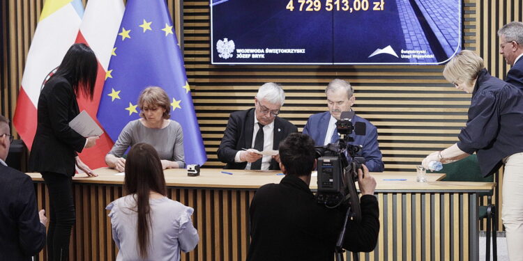 Powstaną bezpieczne drogi ze ścieżkami i chodnikami. Ogromne pieniądze przyznane